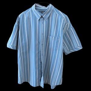 Kuhl Men's Suncel Textured Button Down Shirt  Gorpcore Blue XL EUC